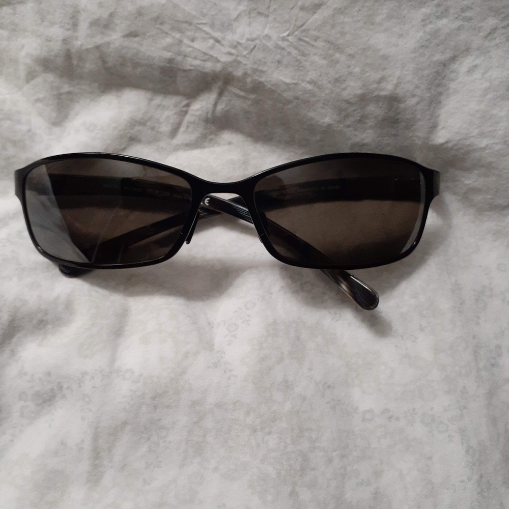 Sun Glasses - Picture 6 of 8
